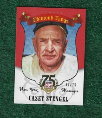 CASEY STENGEL - 47/75 - 2014 PANINI HALL OF FAME - CARTÃO VERMELHO DIAMOND KINGS # 35 - Imagem 1 de 2