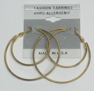New Woman’s Earrings Hoops Single Pair Gold Tone Fashion Jewelry 1.75” In - Picture 1 of 4