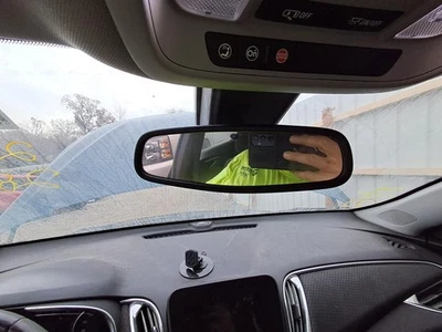 Used Front Center Interior Rear View Mirror fits: 2017 Chevrolet Malibu automati Foto 1 de 4