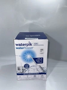 Waterpik ION Professionelle Zahnseide Wiederaufladbar & Tragbar WF-12 Weiß Versiegelt - Bild 1 von 4