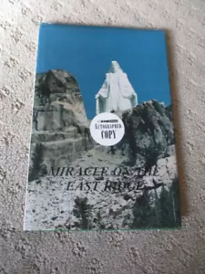 Miracle on the East Ridge Pat Kearney SIGNED HC DJ 1990 Our Lady of the Rockies - Picture 1 of 6