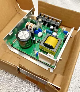 OMRON S8JX-N03024 IN SALIDA 100-240VAC 24VDC 1.5A (e149) - Imagen 1 de 5