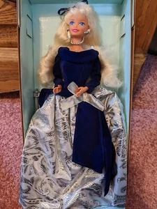 Avon Winter Velvet Barbie Special Edition Vintage 1st in Series New in Box 1995 - Picture 1 of 4