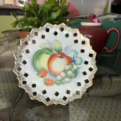 Fruit Cake Stand - Image 1 of 3