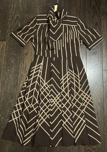 Stylish True Vintage Bespoke Made 1960s Dress - size 10 - Picture 1 of 9