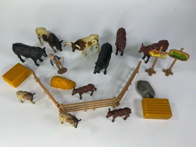 NewRay Country Life Farm Animals & Accessories Playset Horse Cow Bulls - Image 1 of 4