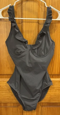 Nuevo con etiquetas Traje de baño de una pieza Spanx Love Your Assets carbón volantes medio con aros Foto 1 de 4