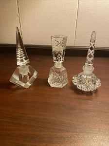 BOTTIGLIA PROFUMO CRISTALLO PAGODA TAGLIATA A MANO più altri due - Foto 1 di 5