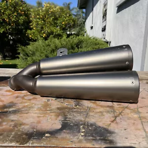 2016-2019 BMW R Nine T 9 R9 R9T Akrapovic Exhaust Muffler 18518356969 OEM - Picture 1 of 6