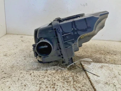 2014-2018 Mazda 3 2.0L Air Cleaner Air Intake Box Assembly OEM Foto 1 de 3