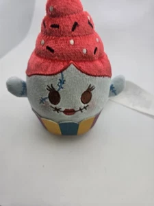 Disney Munchlings Terrifying Treats Sally Cupcake Scented Plush - Picture 1 of 2