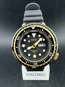 Seiko Professional "Golden Tuna" Herren Day Date Eng/Kanji 49mm Quarz SSBS018 - Bild 1 von 16