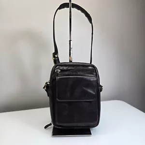 Vintage 90s Wilsons Men Crossbody Messenger Bag Black Leather Work School Travel - Picture 1 of 12