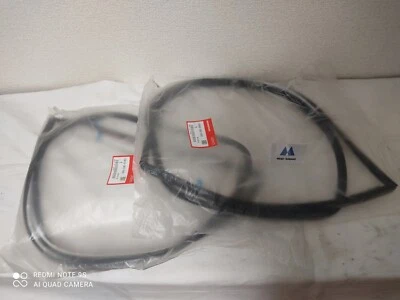 HONDA CIVIC EG4 EG6 Genuino Cuarto Trasero Vidrio Ventana Moldura Sello Derecha y Derecha Foto 1 de 4