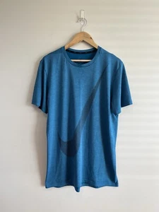 Men’s Nike Dri Fit Aqua Blue T-shirt Medium - Picture 1 of 8