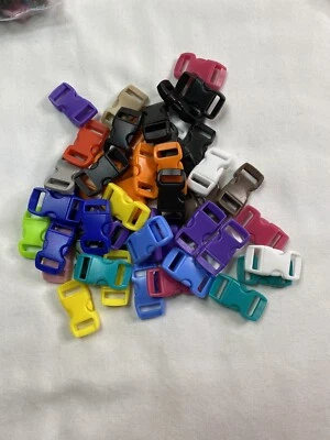 Lot of 50 One Inch Plastic Buckle Snap Clasps Assorted Colors - Image 1 of 4