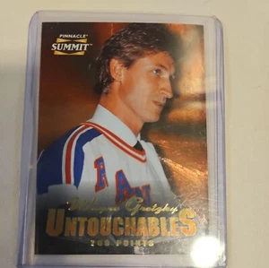 1996-97 Pinnacle Summit - Untouchables Sample #12 Wayne Gretzky /1000 - Picture 1 of 4