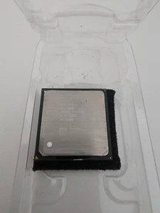Intel Celeron 2.8 GHz - Socket 478 - SL77T Processor - Picture 1 of 1