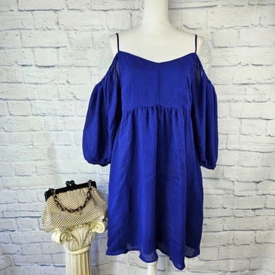 Nuevo con etiquetas Vestido Moulinette Soeurs Talla M Azul Carina Hombro Abierto Manga Globo $128 Foto 1 de 4
