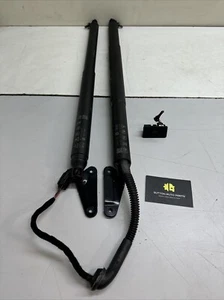VW TIGUAN MK2 2022 ELECTRIC TAILGATE STRUTS RIGHT LEFT 5NA827851E 5NA827552A - Picture 1 of 15