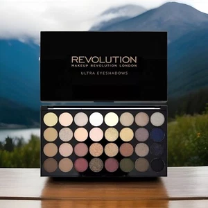 REVOLUTION Makeup Revolution FLAWLESS Ultra Eyeshadows•NIB• 32 Eyeshadow Shades - Picture 1 of 17