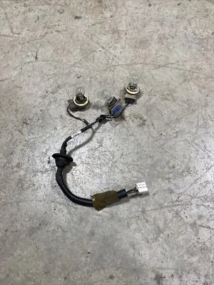 Жгут проводов для задних фонарей Jeep Cherokee XJ 97-01 для пассажира или водителя (B97) - Изображение 1 из 4