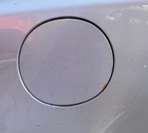 Mazda 6 GJ GL 2012-2024 estate - fuel flap - petrol flap - pearlescent white 402 - Picture 1 of 6