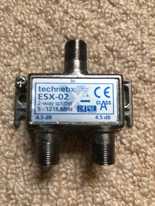 Satellite signal splitter - Picture 1 of 2