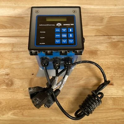 Johnson Diversey Series 100 MCT110CEWZ0043 Blue 90/250V 50/60Hz Pulsafeeder - Image 1 of 4