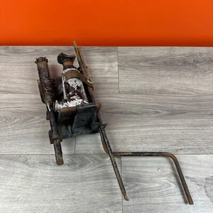 87-95 Jeep YJ Wrangler ORIGINAL Bottle Jack + Tools + Mount Bracket Lug Wrench - Picture 1 of 6