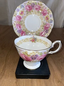 VINTAGE Royal Albert Serena Footed Cup & Saucer Pink Roses Floral Teacup England - Picture 1 of 7