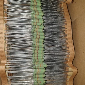 NOS ROE WK4 GENUINE 1K3 5% 2W HI END METAL OXIDE RESISTORS FOR TUBE AMP! 100pcs! - Picture 1 of 6