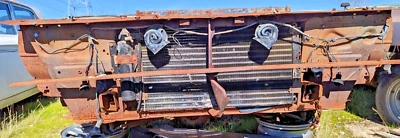 Pontiac Grand Prix 1969 1970 radiador núcleo soporte OEM Foto 1 de 4