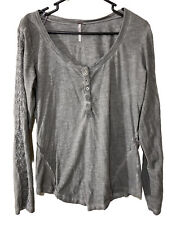Free People Gray Long Lace Sleeve Henley Top Ladies Small (No tag)