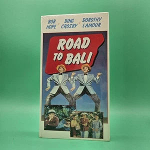 Road To Bali (VHS, 1990) NEU VERSIEGELT Bob Hope Bing Crosby SELTEN FABRIKVERSIEGELT - Bild 1 von 3