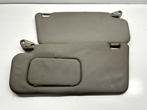 SUBARU IMPREZA WRX STI 2002 2004 CONJUNTO LADO CONDUCTOR Y PASAJERO GRIS OEM - Imagen 1 de 3