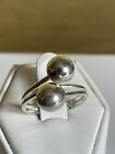 Vintage Sterling Silver Double Loop Ball End Cross Over Ring Size O