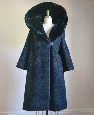 DE COLECCIÓN AÑOS 60 ADOPLH ABRIGO DE LANA TEXTURIZADA EN BLANCO ENORME CUELLO CON CAPA VISÓN ESQUILADO GENUINO Foto 1 de 4