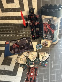 LEGO 8786 Knights Kingdom Vladek Vintage 2004 Complete Canister Cards Booklet 