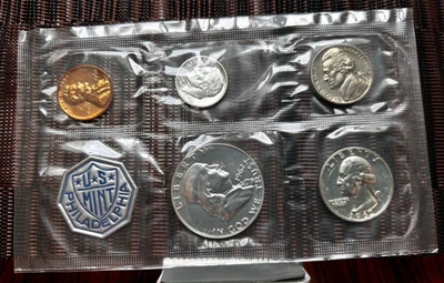 1962 U.S. Silver Proof Set, Complete 5-Coin Set, Original Packaging. - Image 1 of 3