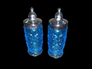 Salt And Pepper Shakers LE Smith Vintage Daisy And Button Blue Teal Glass MINT - Picture 1 of 11