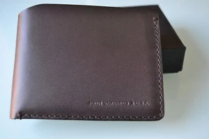 John Varvatos Collection Unlined Leather Bilfold Wallet Brown  Brand new - Picture 1 of 4