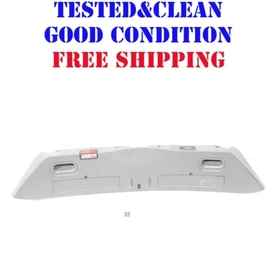 2003 - 2006 BMW 745Li TAMPA DO PORTA-MALAS TAMPA DO PAINEL DE ACABAMENTO INFERIOR 7007030 FABRICANTE DE EQUIPAMENTO ORIGINAL - Imagem 1 de 4