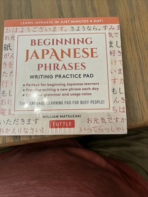 Beginning Japanese Phrases Writing Practice Pad : Learn Japanese in minutes - Image 1 of 2
