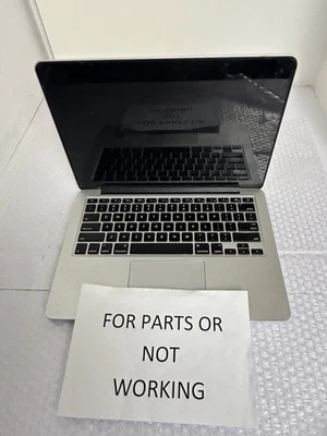 Apple A1502 MacBook Pro ( NO POWER) For Parts or Not Working LOTA15CC - Image 1 of 4
