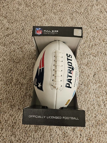 New England Patriots Football Display Autograph Full NFL Super Bowl Ball New Cover