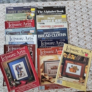 Vintage Leisure Arts 14 Cross Stitch Pattern Magazines 80s 90s Needlepoint - Picture 1 of 7