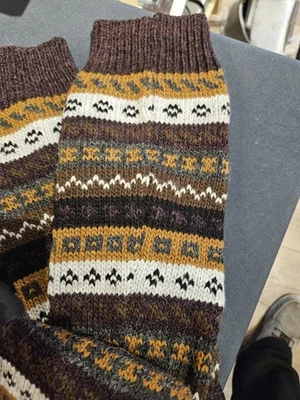 Calentadores de piernas premium de alpaca hechos a mano con patrón geométrico de 15 pulgadas Foto 1 de 4