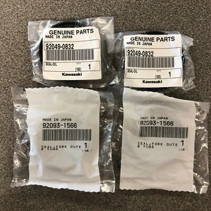 Kawasaki OEM Fork Seal Kit 2023-2024 KX250F KX KX250 250F 92049-0832 92093-1566 - Picture 1 of 1