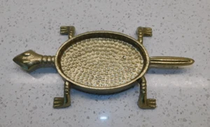 Zielscheibe gehämmert Messing Ton Schildkröte Seifenschale - Bild 1 von 7